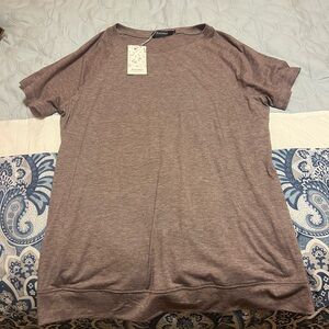 Women’s Shirts, size L